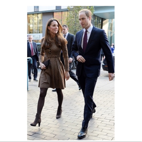 AQUATALIA Rouge Royal Booties Dark Gray Size 6 - Picture 3 of 6